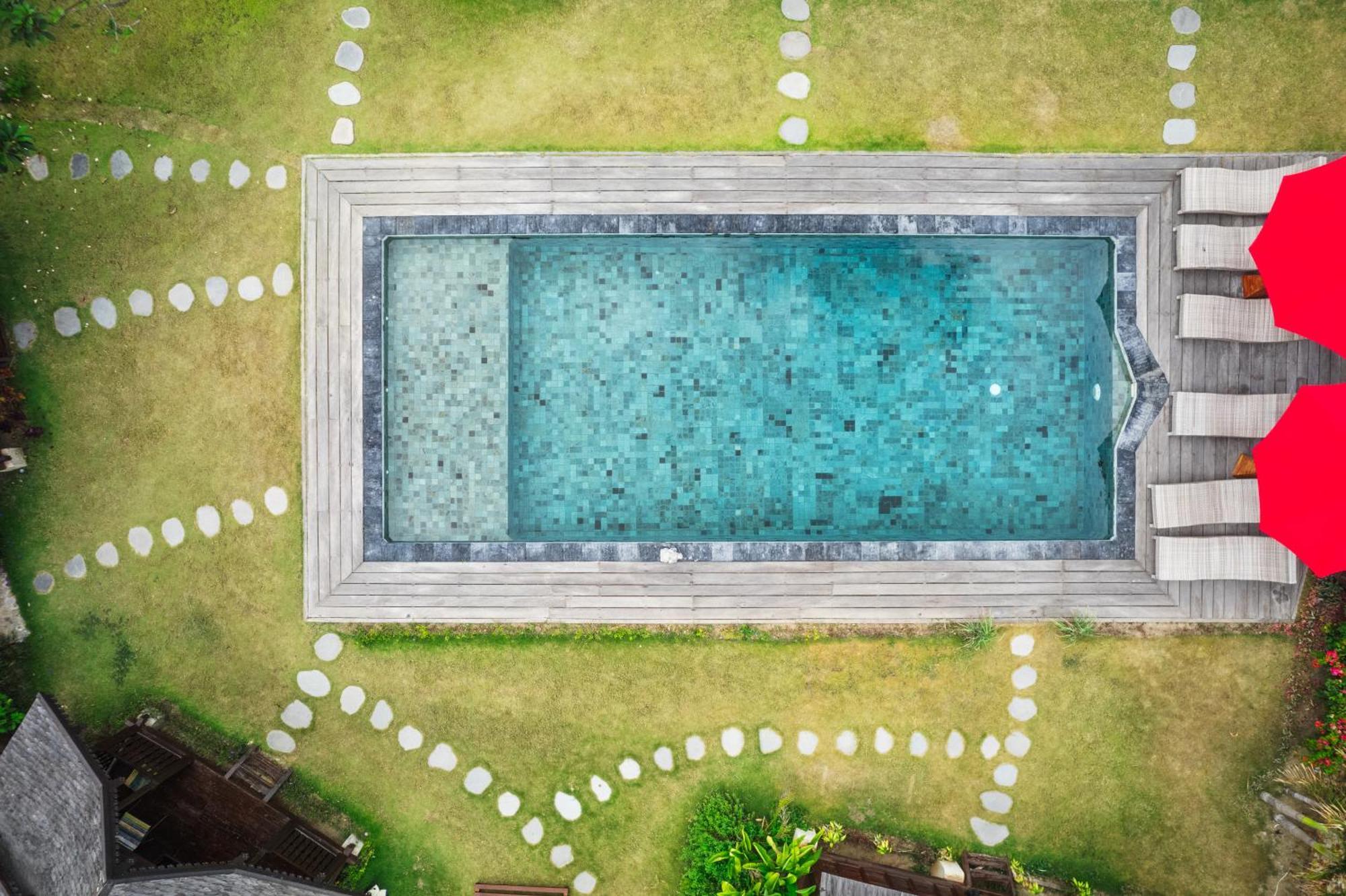 Villa Ellya Kuta  Екстер'єр фото